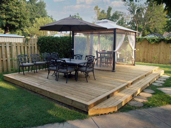 Floating Deck Installation in Mount Vernon