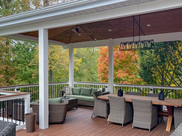 Deck Enclosure Construction in Mount Vernon