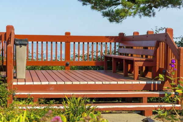 Redwood Deck Construction in Mount Vernon